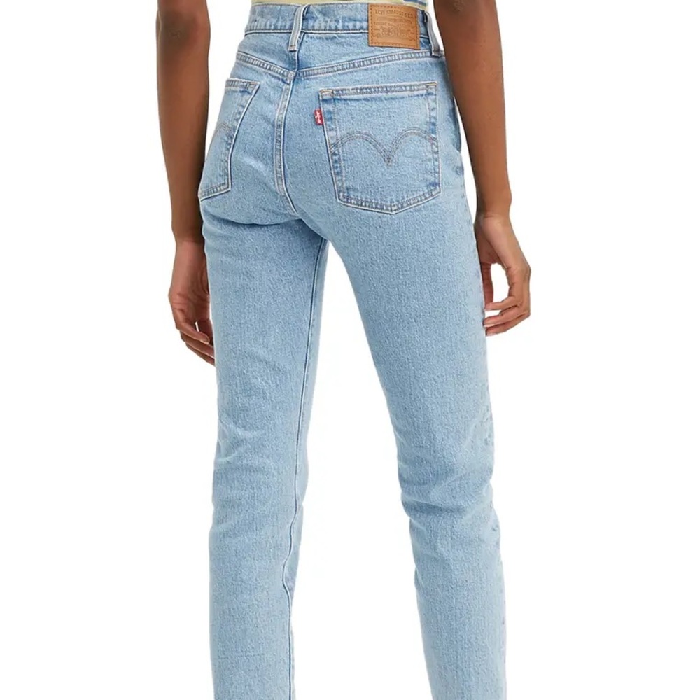 Levi’s Wedgie Fit High Waist Raw Hem Ankle Jeans